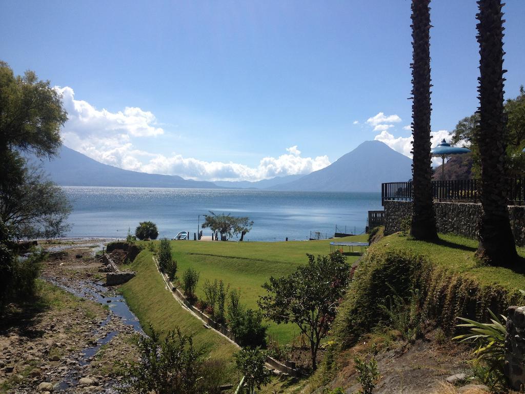 Hotel La Riviera De Atitlan Panajachel Exterior photo